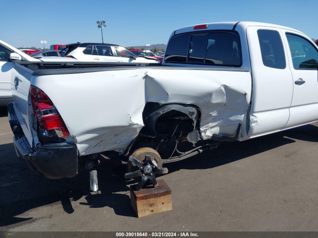 Toyota Tacoma 2014 5TFTX4CN8EX044656 Image 21