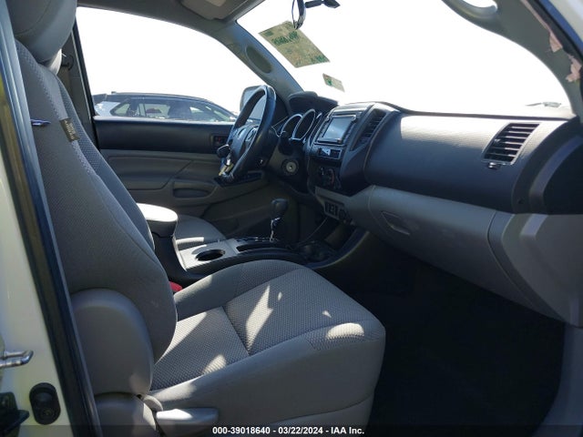Toyota Tacoma 2014 5TFTX4CN8EX044656 Image 5