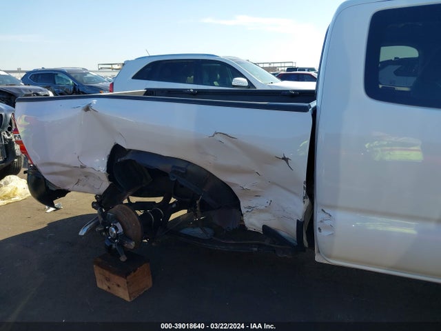 Toyota Tacoma 2014 5TFTX4CN8EX044656 Image 6