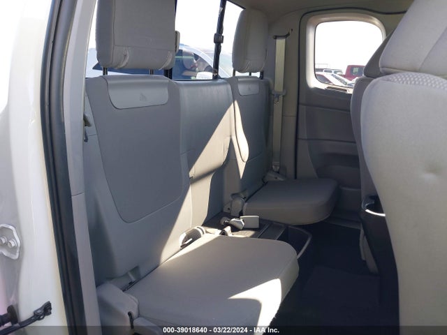 Toyota Tacoma 2014 5TFTX4CN8EX044656 Image 8