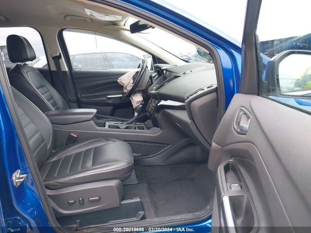 Ford Escape Titanium 2017 1FMCU0JD5HUE71306 Image 5