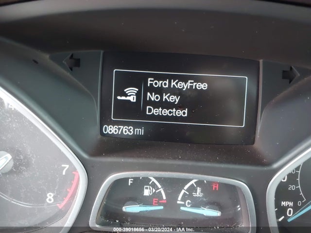 Ford Escape Titanium 2017 1FMCU0JD5HUE71306 Image 7
