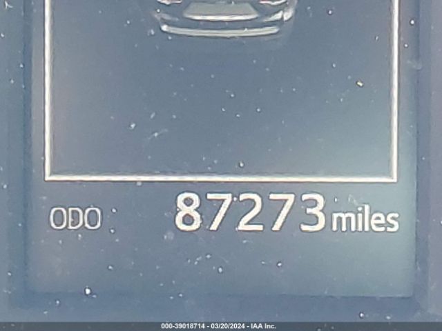 5TDJZRFH3JS827789 Toyota Highlander Xle