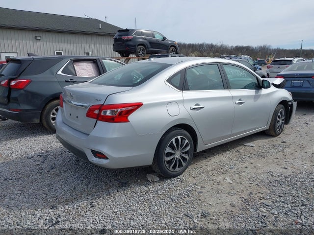 Nissan SENTRA SV 2018 3N1AB7AP3JL634817 Image 4