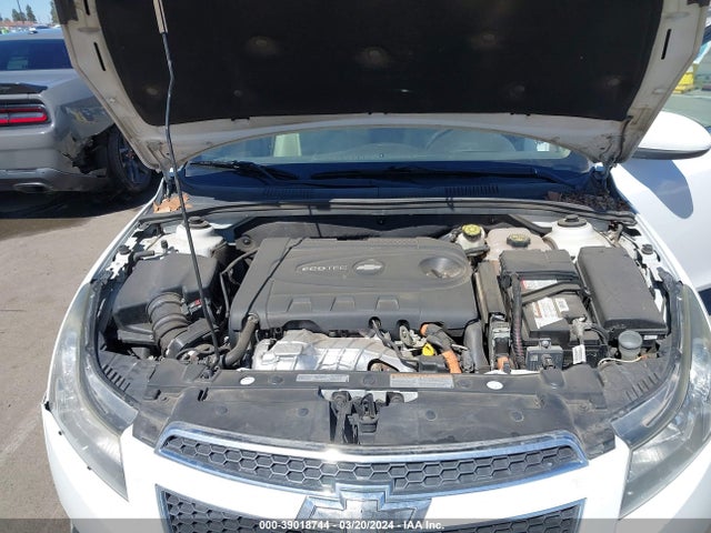 Chevrolet Cruze Diesel 2014 1G1P75SZ4E7259892 Image 10