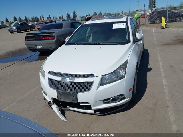 Chevrolet Cruze Diesel 2014 1G1P75SZ4E7259892 Image 12
