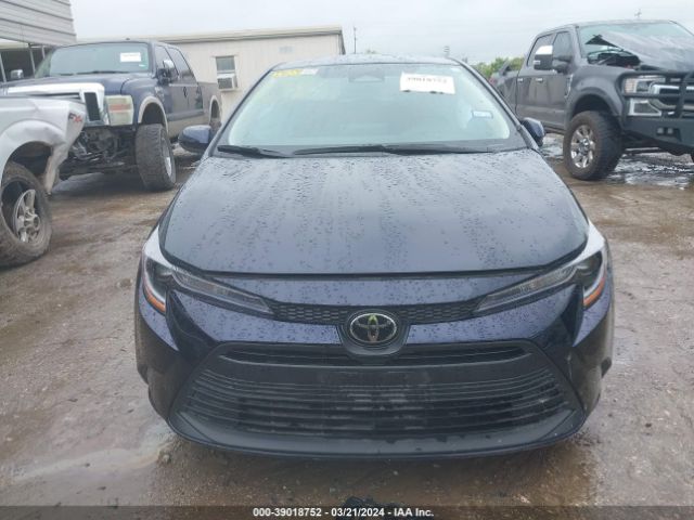 5YFB4MDE9PP073989 Toyota COROLLA LE