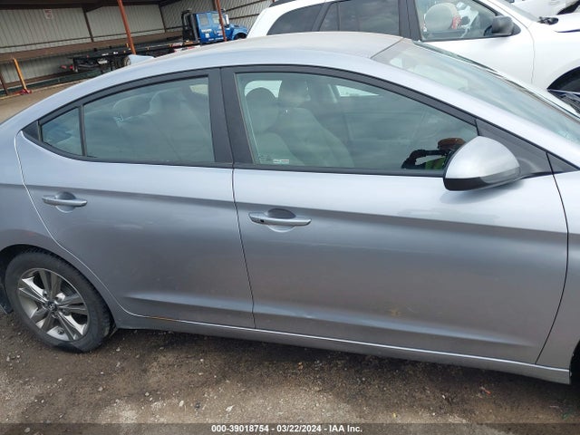 Hyundai ELANTRA SE 2017 5NPD84LF3HH012319 Image 14