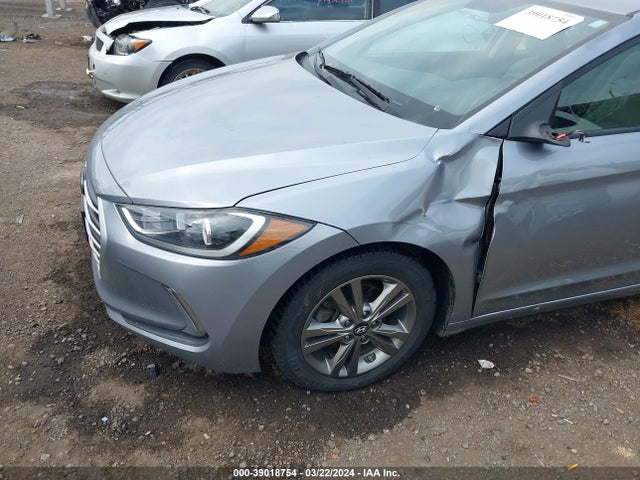 Hyundai ELANTRA SE 2017 5NPD84LF3HH012319 Image 19