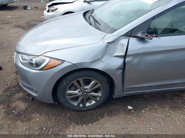 Hyundai ELANTRA SE 2017 5NPD84LF3HH012319 Image 20