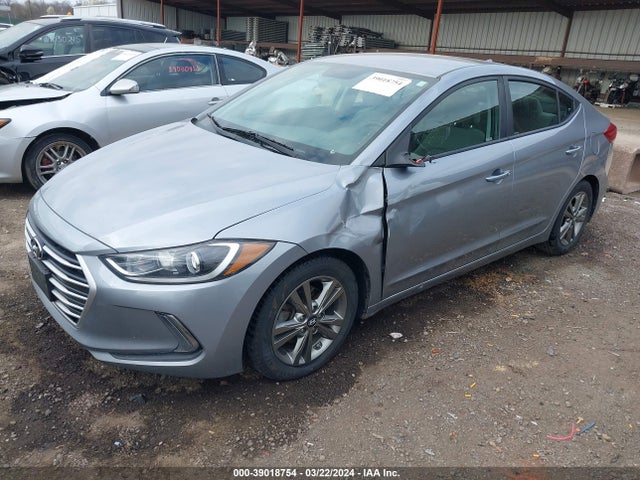Hyundai ELANTRA SE 2017 5NPD84LF3HH012319 Image 2