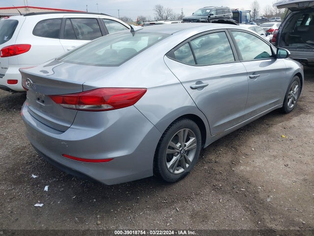 Hyundai ELANTRA SE 2017 5NPD84LF3HH012319 Image 4
