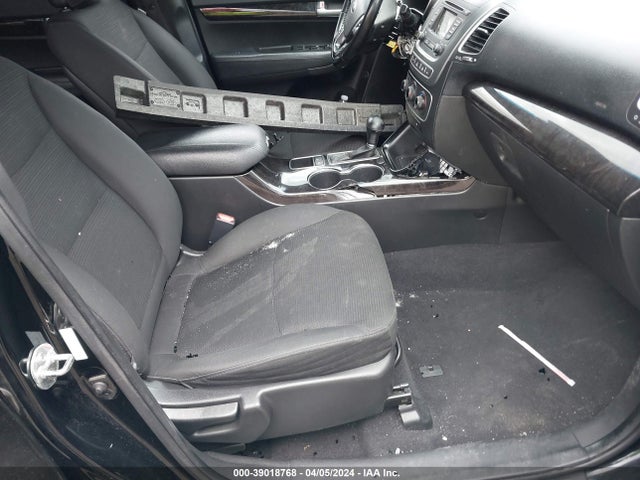 KIA SORENTO LX 2014 5XYKTCA69EG448856 Image 5