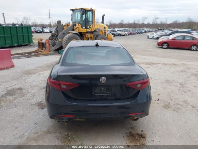 ZARFAMAN0K7605371 Alfa Romeo Giulia Rwd