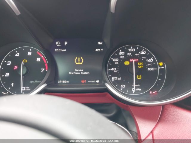 ZARFAMAN0K7605371 Alfa Romeo Giulia Rwd