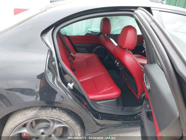 ZARFAMAN0K7605371 Alfa Romeo Giulia Rwd