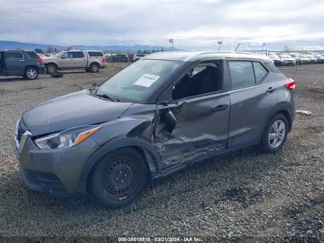 Nissan KICKS S 2018 3N1CP5CU5JL543968 Image 2