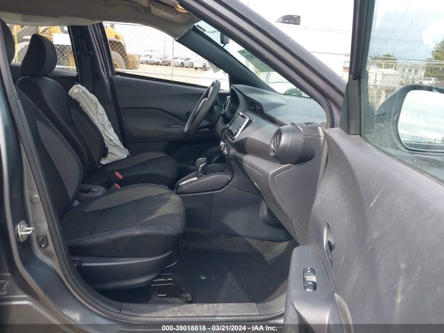 Nissan KICKS S 2018 3N1CP5CU5JL543968 Image 5