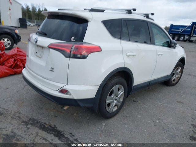 Toyota RAV4 LE 2016 2T3BFREV1GW490809 Image 4