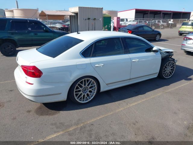 1VWAT7A39GC035753 Volkswagen Passat 1.8t S