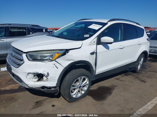 Ford ESCAPE SE 2018 1FMCU0GD9JUA35698 Image 2