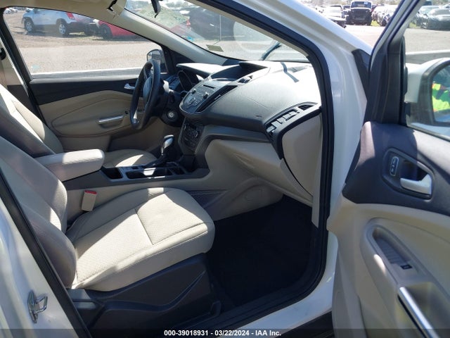 Ford ESCAPE SE 2018 1FMCU0GD9JUA35698 Image 5