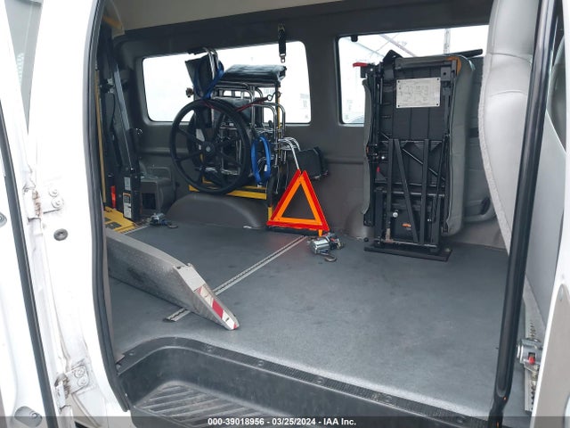 Ford E-150 Commercial 2014 1FTNE1EW1EDA22423 Image 8