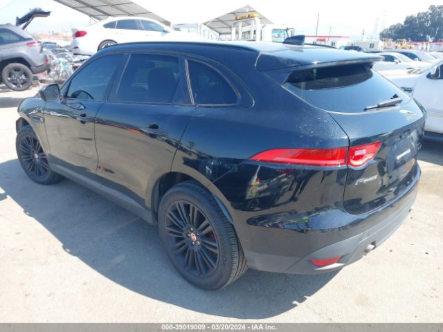 SADCJ2FX1JA272079 Jaguar F-pace 25t Premium