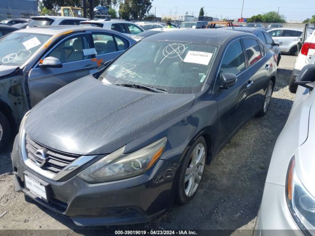 1N4BL3AP5HC125217 Nissan Altima 3.5 Sl/3.5 Sr
