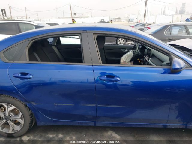 3KPF24ADXLE257823 KIA Forte Lxs