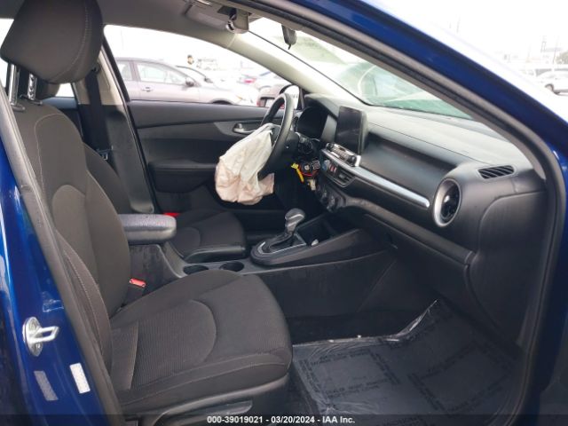 3KPF24ADXLE257823 KIA Forte Lxs