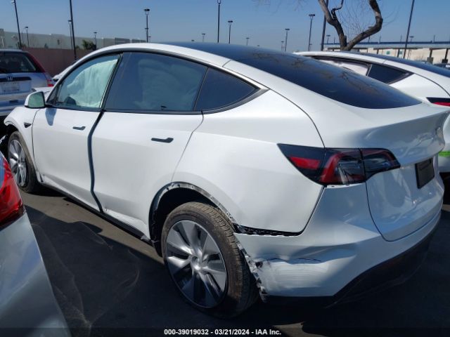 7SAYGDEE6NF413675 Tesla Model Y Long Range Dual Motor All-wheel Drive