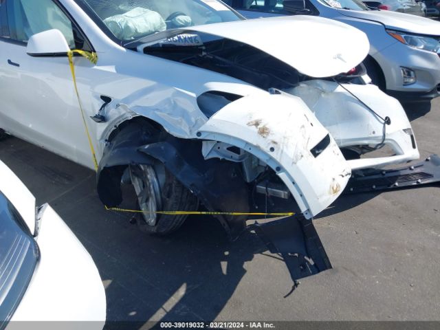 7SAYGDEE6NF413675 Tesla Model Y Long Range Dual Motor All-wheel Drive