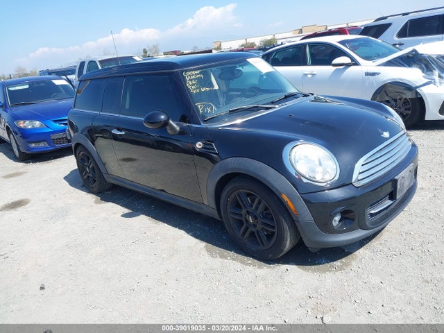 2014 MINI CLUBMAN WMWZF3C51ET571613 Photo 0