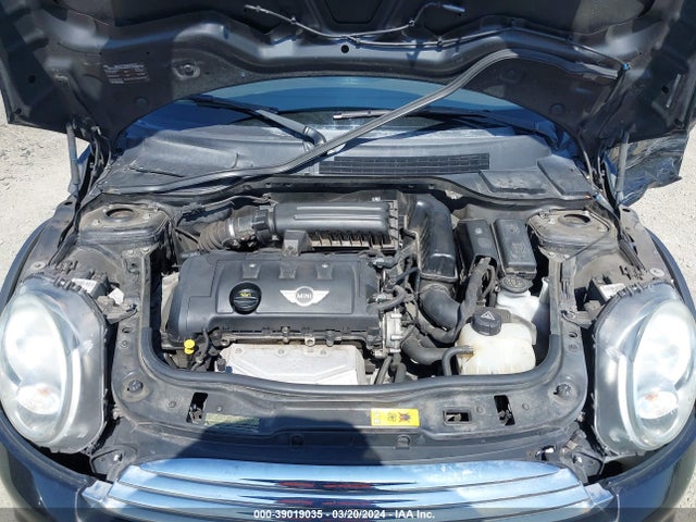 2014 MINI CLUBMAN WMWZF3C51ET571613 Photo 9