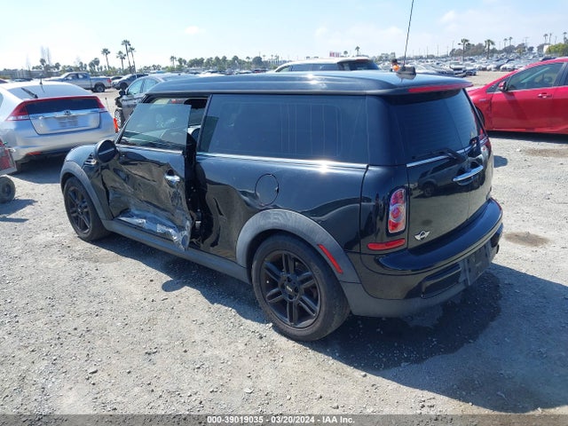 2014 MINI CLUBMAN WMWZF3C51ET571613 Photo 2