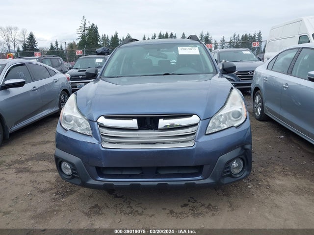 Subaru Outback 2.5i 2014 4S4BRCAC2E3325789 Image 12