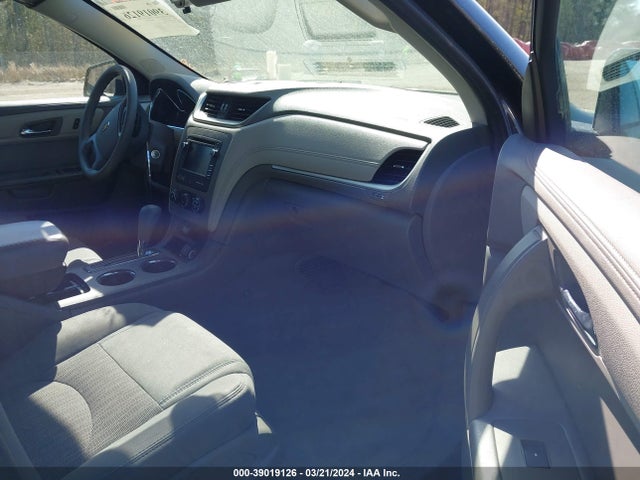 Chevrolet Traverse Ls 2016 1GNKRFED4GJ330460 Image 5