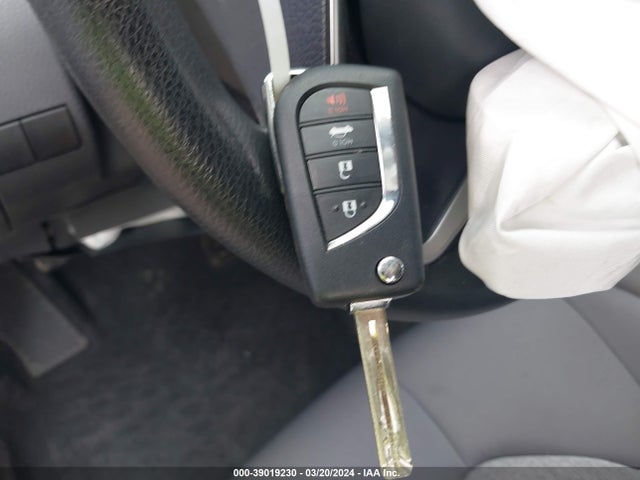 Toyota CAMRY LE 2022 4T1C11AK8NU688874 Image 11