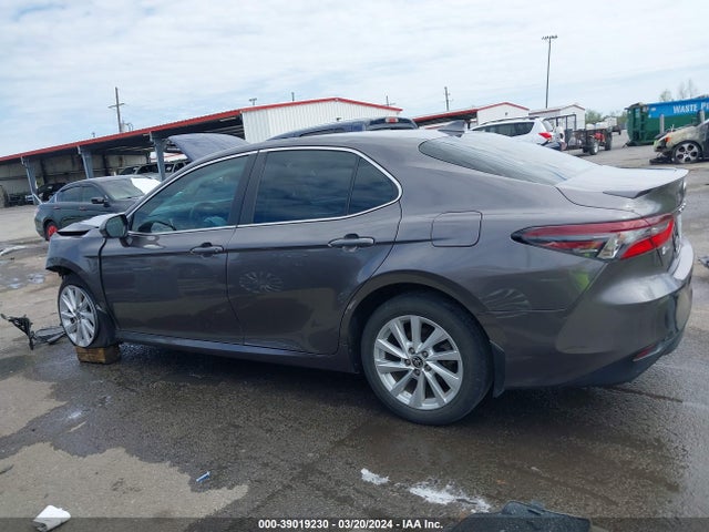 Toyota CAMRY LE 2022 4T1C11AK8NU688874 Image 14