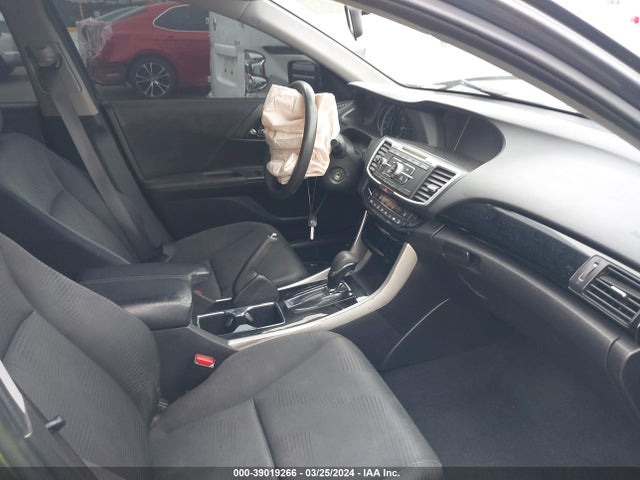 Honda ACCORD LX 2017 1HGCR2F35HA149589 Image 5