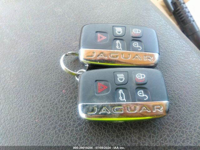 SADCM2BVXHA499096 Jaguar F-PACE S