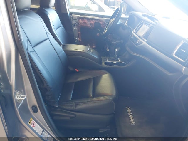 Toyota Highlander Xle V6 2015 5TDJKRFH3FS118453 Image 5