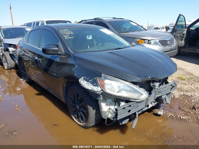 Nissan SENTRA S 2018 3N1AB7AP2JY260185 zdjęcie główne
