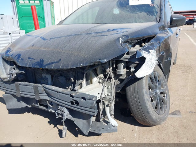 Nissan SENTRA S 2018 3N1AB7AP2JY260185 Image 17