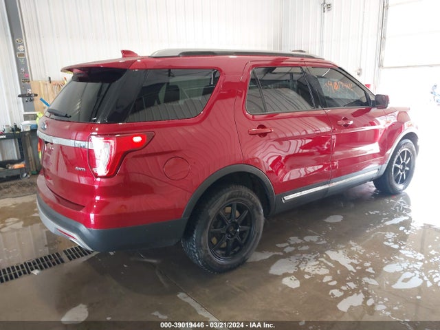 Ford EXPLORER XLT 2017 1FM5K8D85HGE11858 Image 4