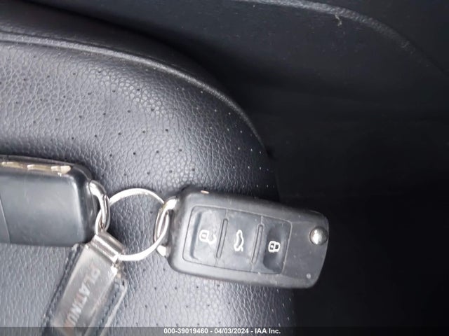 3VWDB7AJ0HM396402 Volkswagen Jetta 1.4t Se
