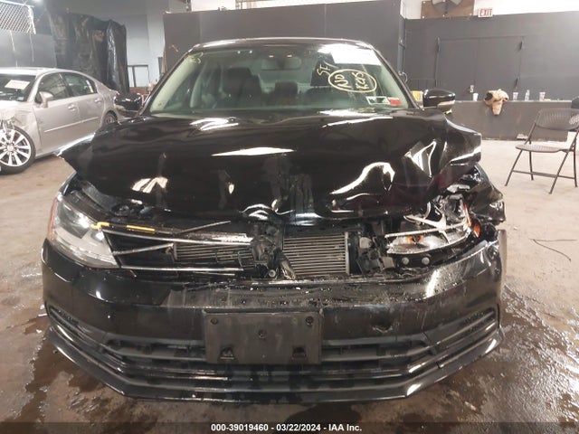 3VWDB7AJ0HM396402 Volkswagen Jetta 1.4t Se
