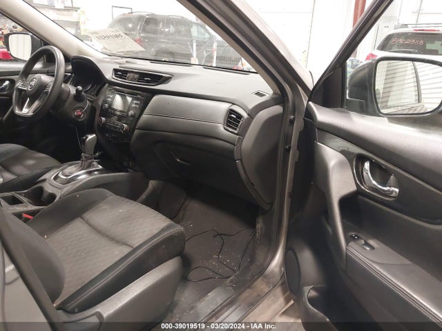 Nissan ROGUE S 2017 JN8AT2MV9HW261170 Image 5