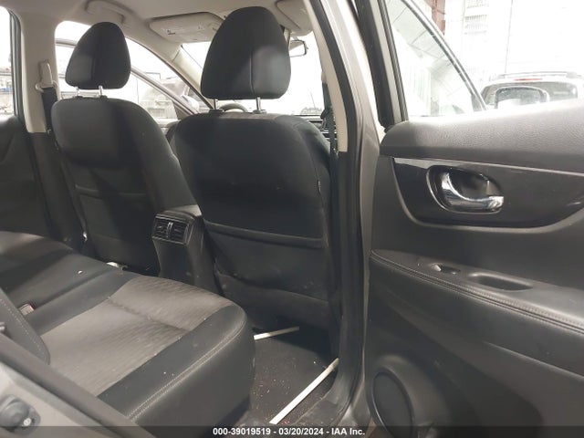 Nissan ROGUE S 2017 JN8AT2MV9HW261170 Image 8